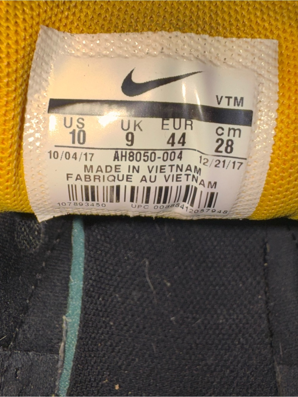 Nike Air Max 270 'Tiger' University Gold/Hot Punch - Men's Size 10 - Picture 9 of 9